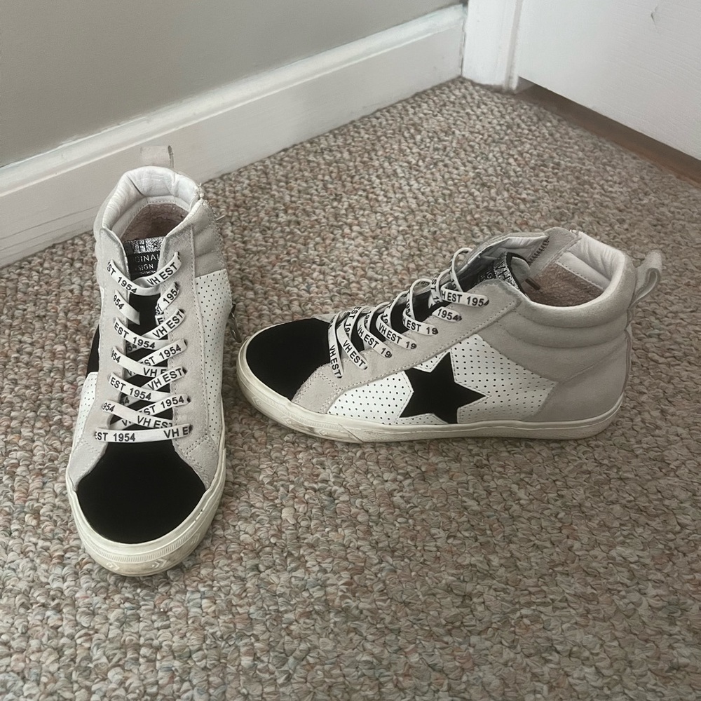 Vintage Havana Black and White High-Top Sneakers